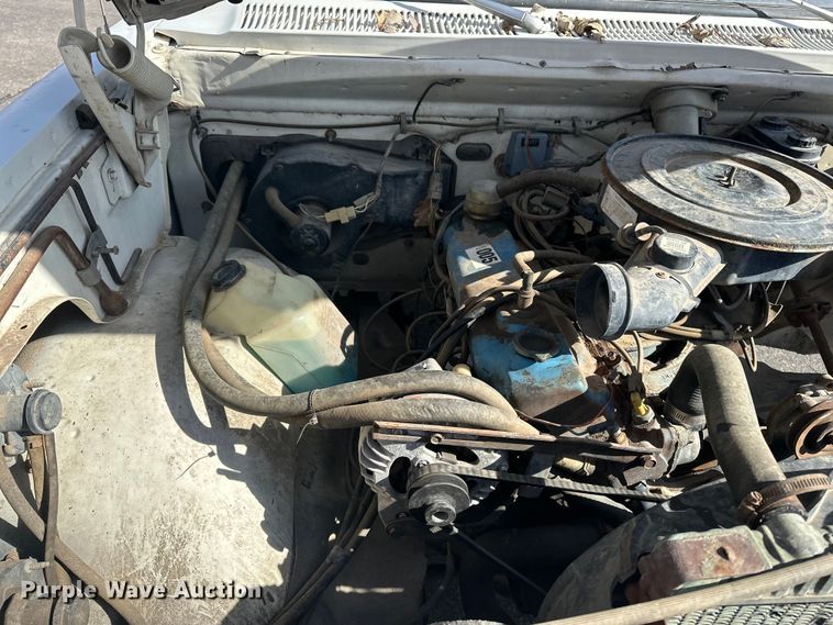 image for item OJ9948 1981 Dodge D150 pickup truck