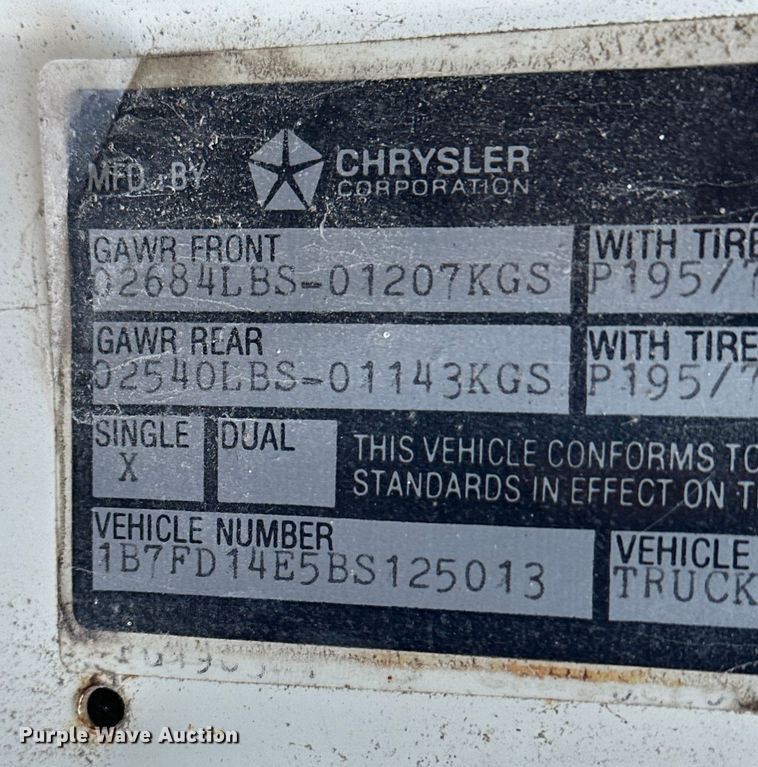 image for item OJ9948 1981 Dodge D150 pickup truck