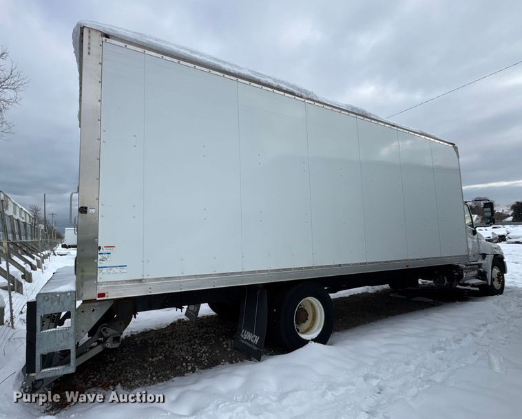 image for item YA1733 2020 Hino 268 box truck
