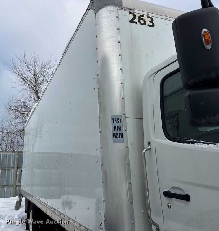 image for item YA1733 2020 Hino 268 box truck