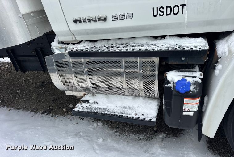 image for item YA1733 2020 Hino 268 box truck