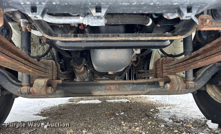 image for item YA1733 2020 Hino 268 box truck