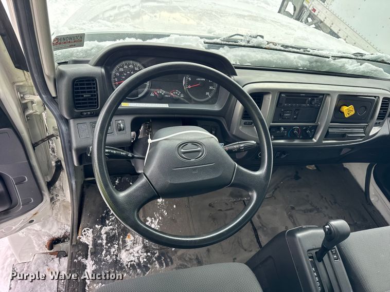 image for item YA1733 2020 Hino 268 box truck