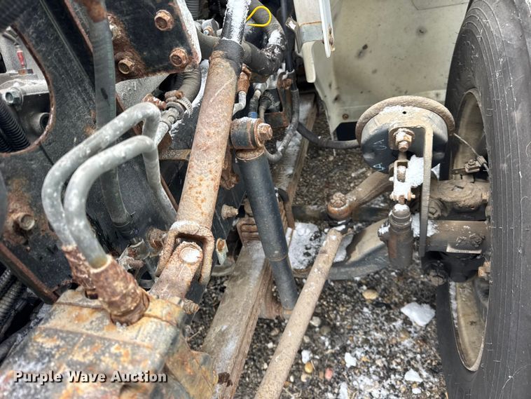 image for item YA1733 2020 Hino 268 box truck