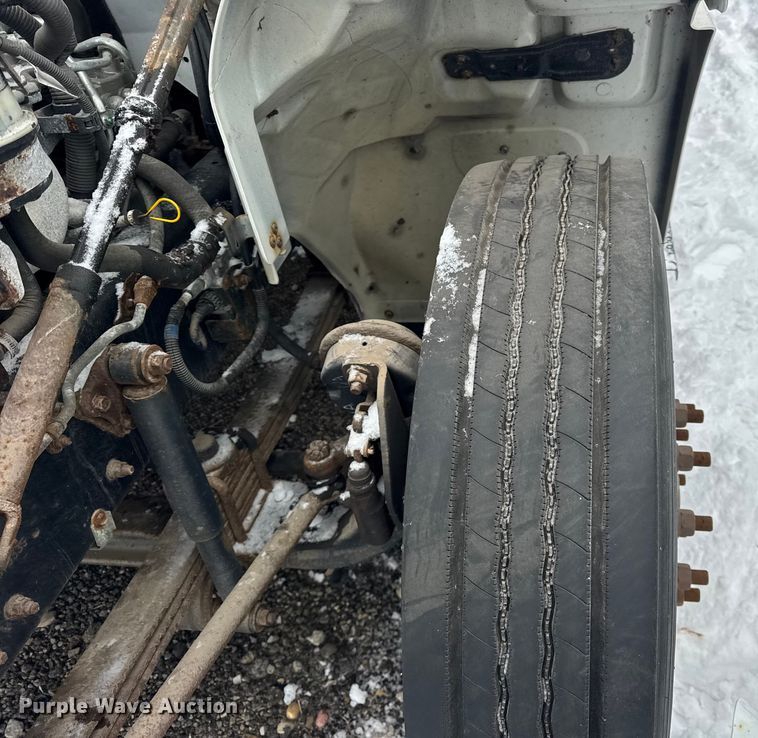 image for item YA1733 2020 Hino 268 box truck