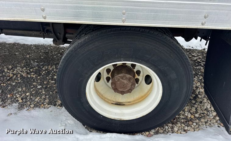 image for item YA1733 2020 Hino 268 box truck