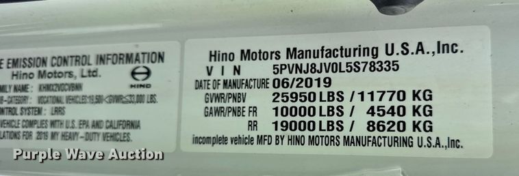 image for item YA1733 2020 Hino 268 box truck