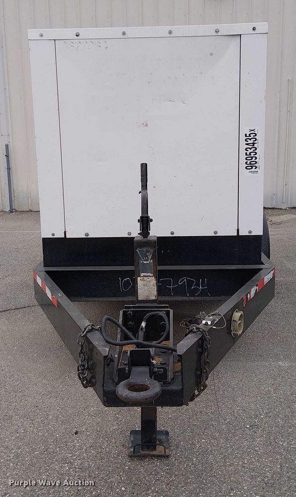 image for item YA1784 2015 Cummins C150D6R-1425607 generator