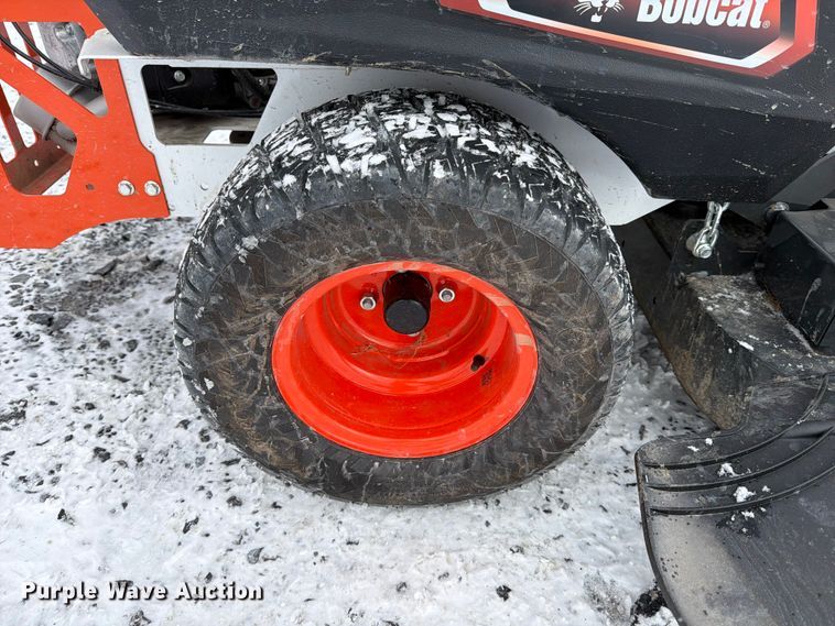image for item YA1995 2025 Bobcat ZT2000 ZTR lawn mower