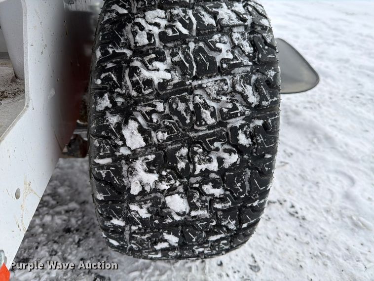 image for item YA1995 2025 Bobcat ZT2000 ZTR lawn mower