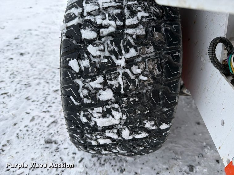 image for item YA1995 2025 Bobcat ZT2000 ZTR lawn mower