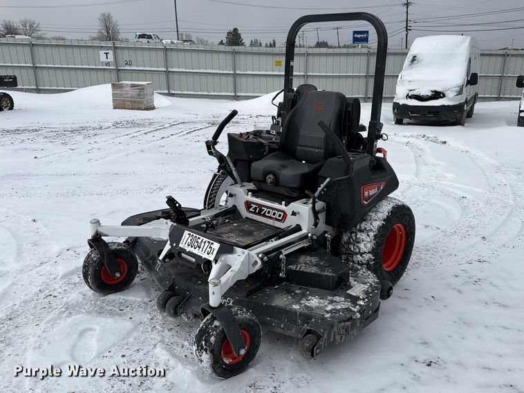 image for item YA1996 Bobcat ZT7000 ZTR lawn mower