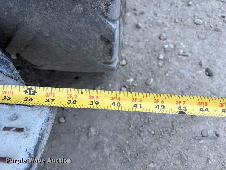 image for item YA2018 2007 Ditch Witch Zahn R300 concrete mixer / buggy