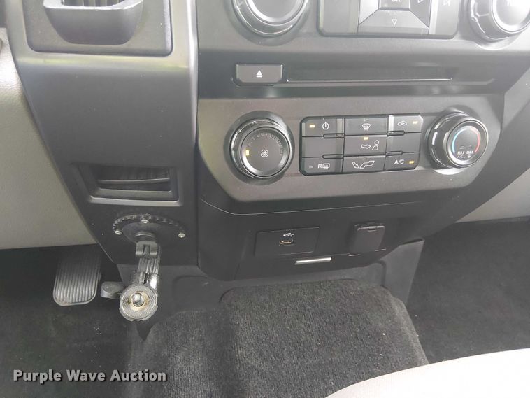 image for item YA2457 2018 Ford F150 Ext. Cab pickup truck