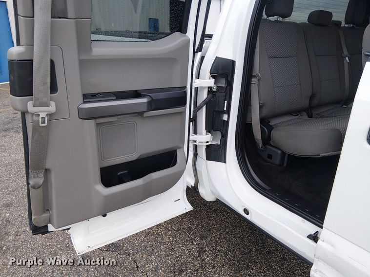 image for item YA2457 2018 Ford F150 Ext. Cab pickup truck