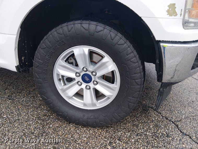 image for item YA2457 2018 Ford F150 Ext. Cab pickup truck