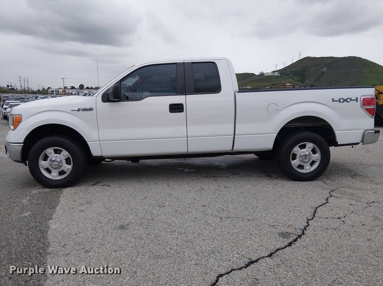 image for item YA2458 2013 Ford F150 Ext. Cab pickup truck
