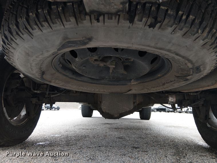 image for item YA2458 2013 Ford F150 Ext. Cab pickup truck