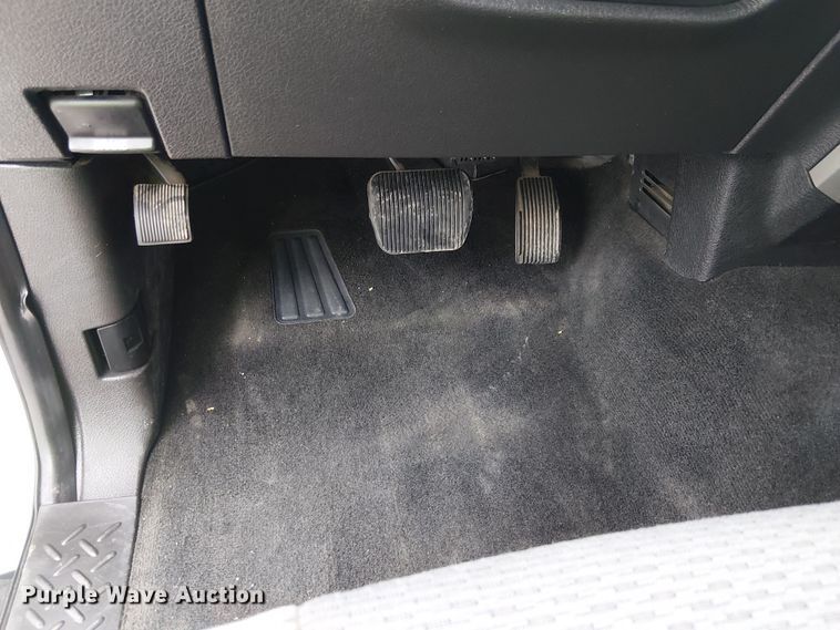 image for item YA2458 2013 Ford F150 Ext. Cab pickup truck