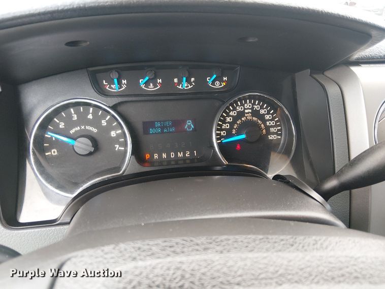 image for item YA2458 2013 Ford F150 Ext. Cab pickup truck