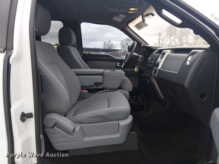 image for item YA2458 2013 Ford F150 Ext. Cab pickup truck