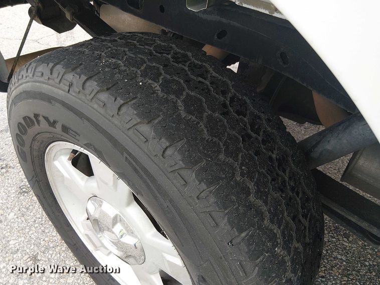 image for item YA2458 2013 Ford F150 Ext. Cab pickup truck