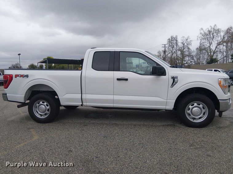 image for item YA2459 2022 Ford F150 Ext. Cab pickup truck