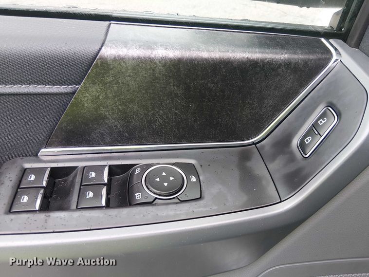 image for item YA2459 2022 Ford F150 Ext. Cab pickup truck