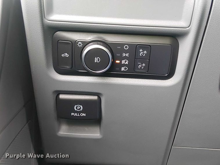 image for item YA2459 2022 Ford F150 Ext. Cab pickup truck