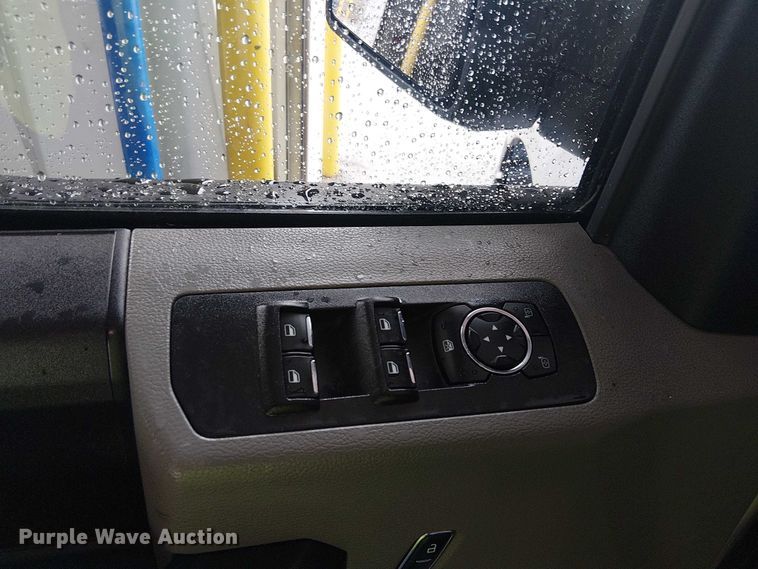 image for item YA2460 2018 Ford F150 Ext. Cab pickup truck