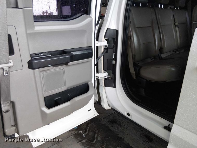 image for item YA2460 2018 Ford F150 Ext. Cab pickup truck