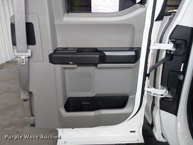 image for item YA2460 2018 Ford F150 Ext. Cab pickup truck