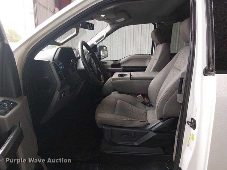 image for item YA2461 2019 Ford F150 Ext. Cab pickup truck