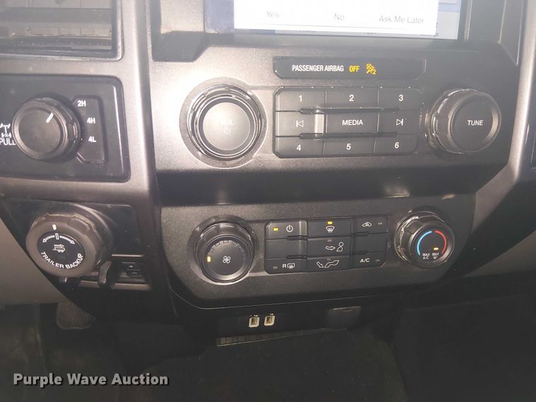 image for item YA2461 2019 Ford F150 Ext. Cab pickup truck