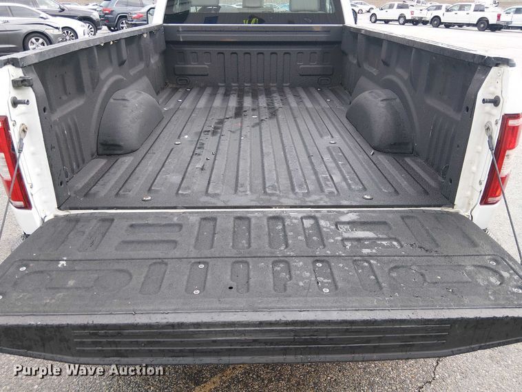 image for item YA2462 2020 Ford F150 pickup truck