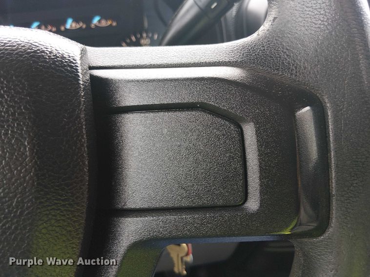 image for item YA2462 2020 Ford F150 pickup truck