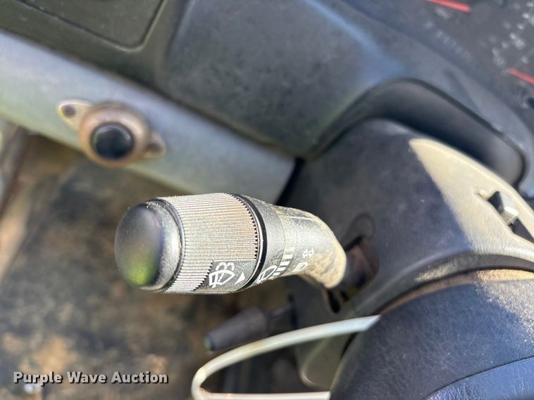 image for item YA2500 2007 Ford F650 Super Duty refuse truck