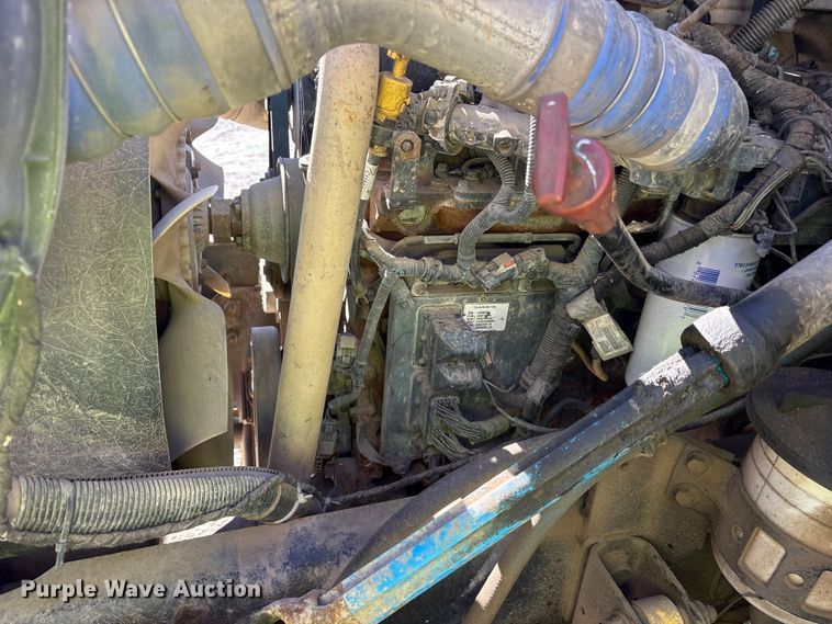 image for item YA2500 2007 Ford F650 Super Duty refuse truck