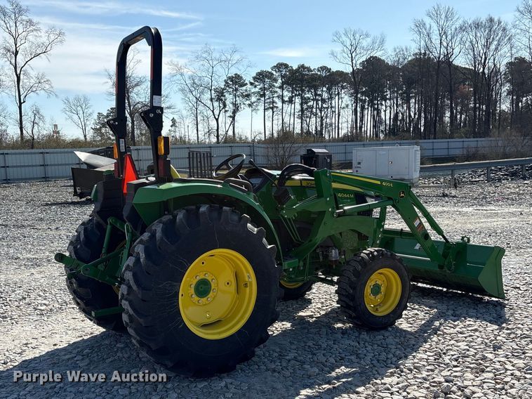 image for item YA2625 2024 John Deere 4044M MFWD tractor