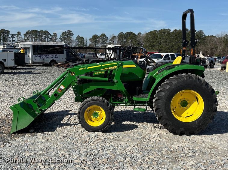 image for item YA2625 2024 John Deere 4044M MFWD tractor