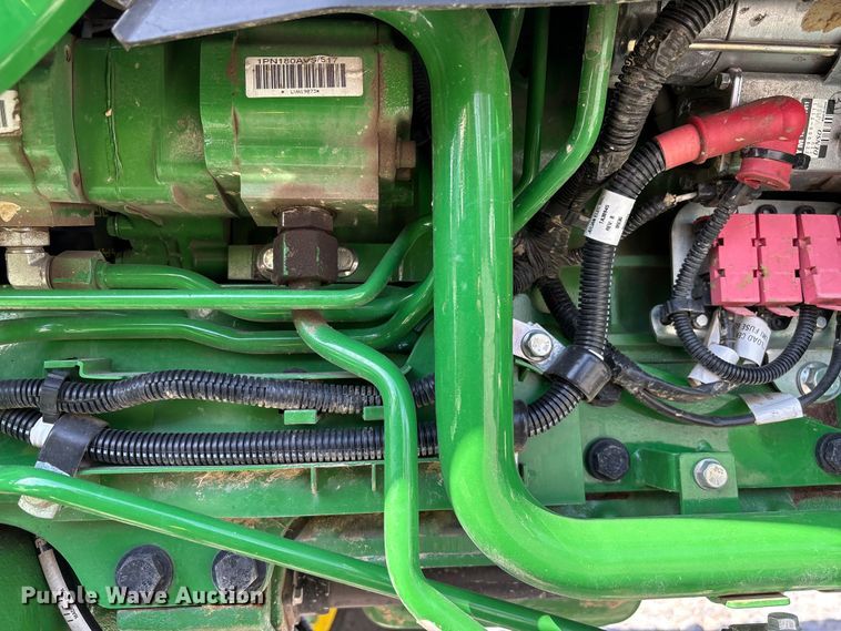 image for item YA2625 2024 John Deere 4044M MFWD tractor