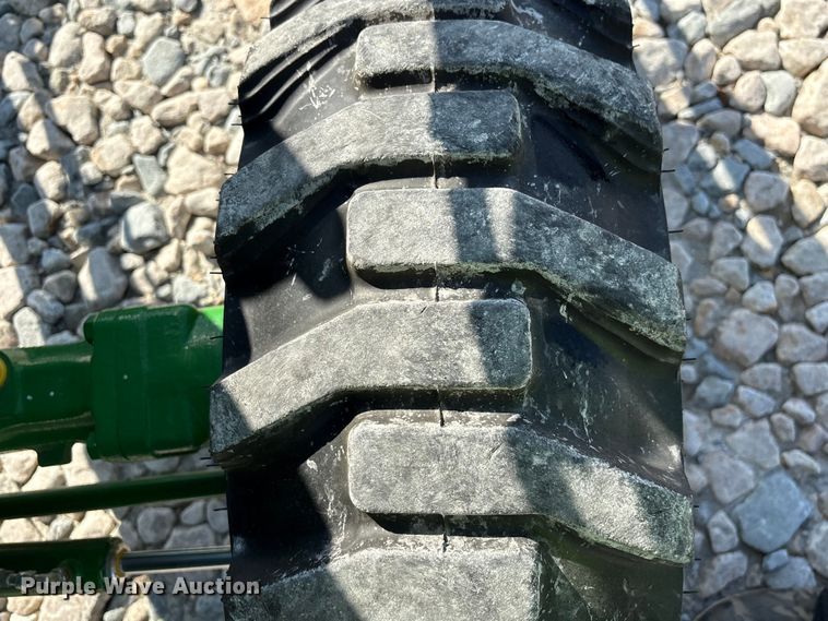 image for item YA2625 2024 John Deere 4044M MFWD tractor