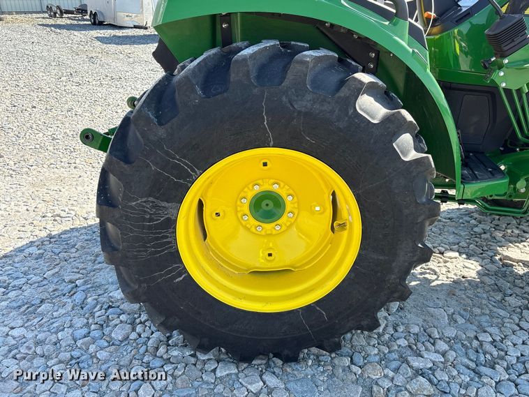 image for item YA2625 2024 John Deere 4044M MFWD tractor