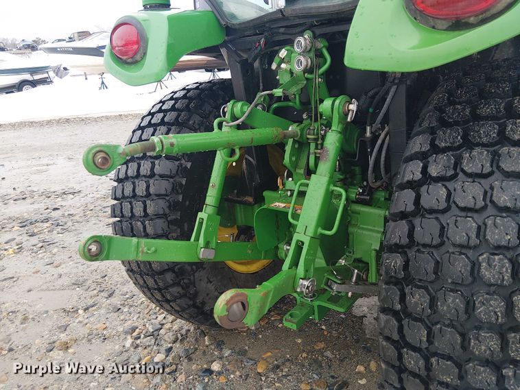 image for item YA2627 2022 John Deere 3046R MFWD tractor
