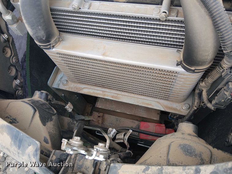 image for item YA2627 2022 John Deere 3046R MFWD tractor