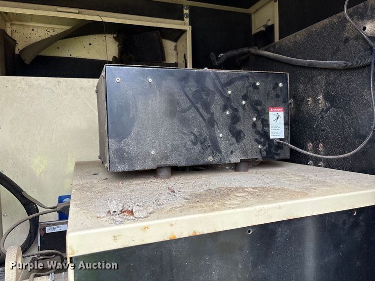 image for item YA2700 2005 Kohler Power Systems 60 generator