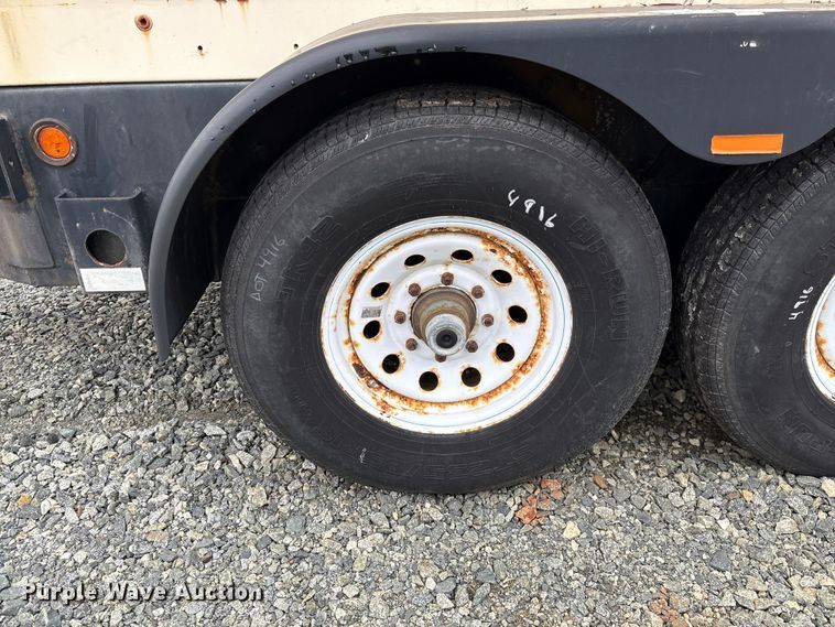 image for item YA2700 2005 Kohler Power Systems 60 generator