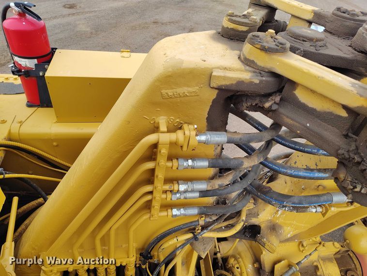 image for item BI9769 1979 Caterpillar 613B elevating scraper