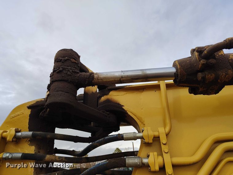 image for item BI9769 1979 Caterpillar 613B elevating scraper