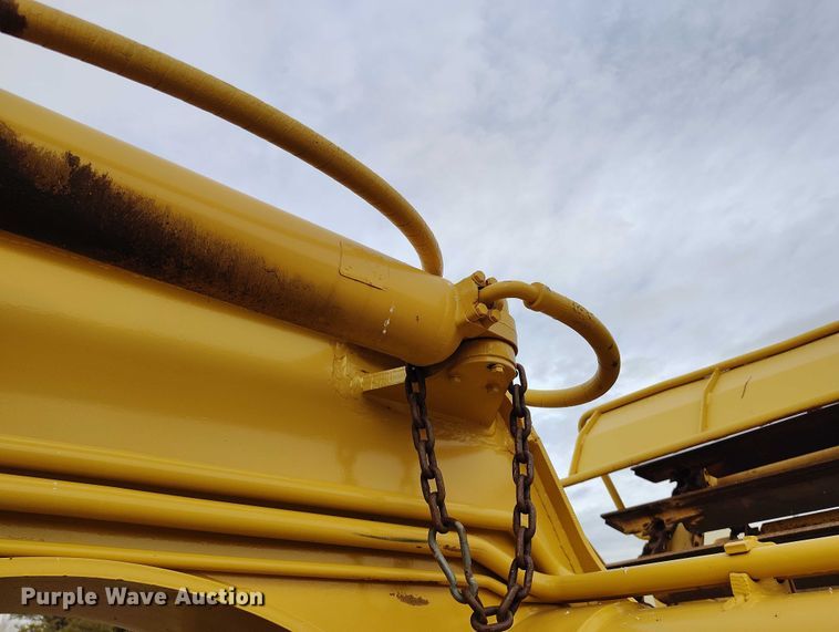 image for item BI9769 1979 Caterpillar 613B elevating scraper